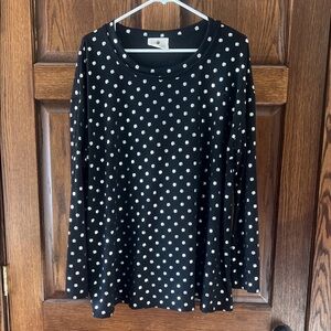 Elegant Black and White Polka Dot Long Sleeve Top
